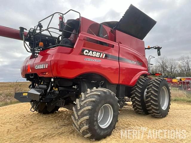 Image of Case IH 7240 equipment image 4