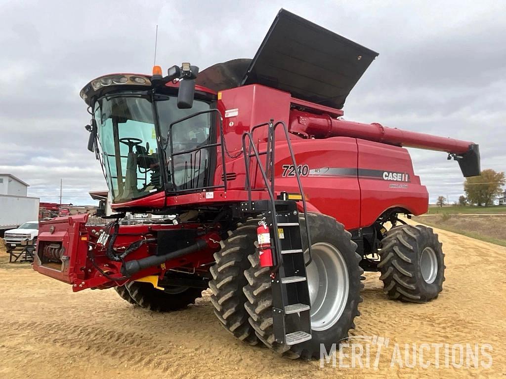 Image of Case IH 7240 Primary image