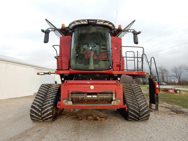 Image of Case IH 7240 equipment image 2