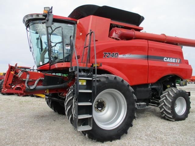 Main image Case IH 7240