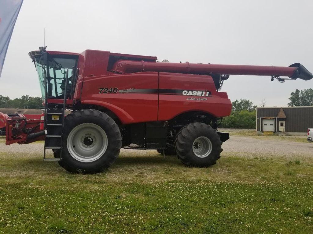 Main image Case IH 7240