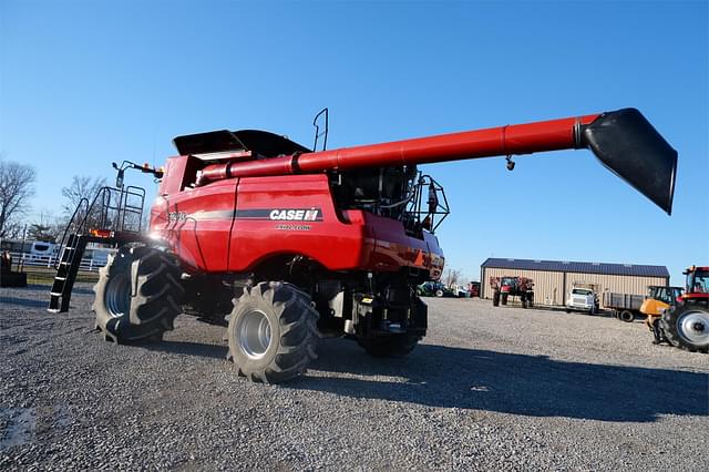 Image of Case IH 7240 equipment image 4