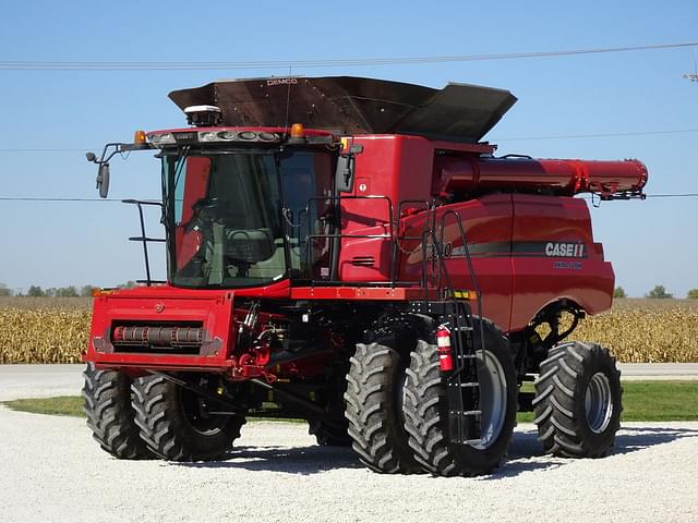 Image of Case IH 7240 equipment image 1