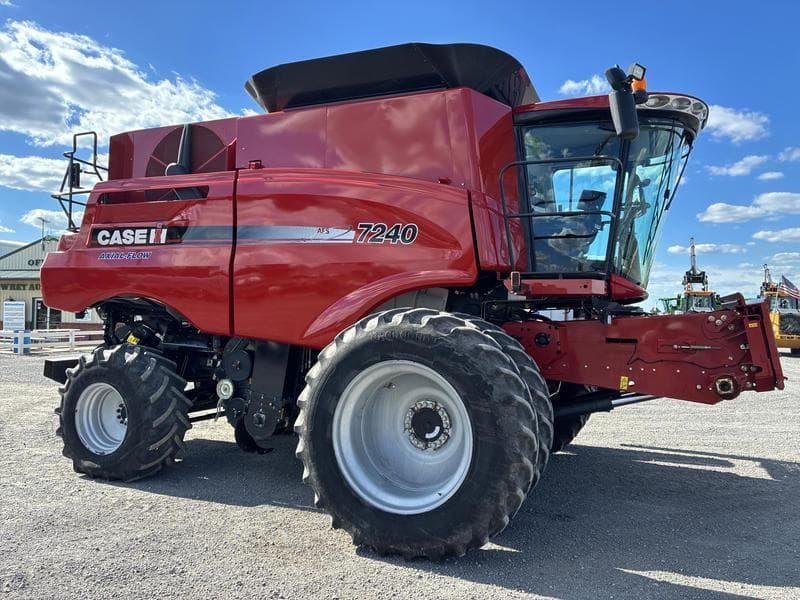 Image of Case IH 7240 Primary image