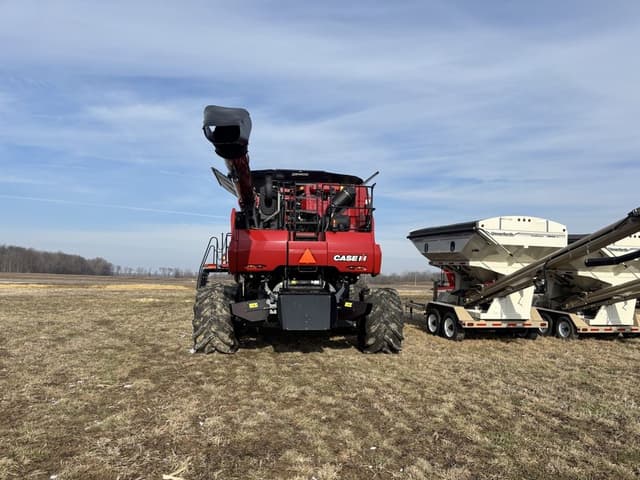 Image of Case IH 7240 equipment image 2