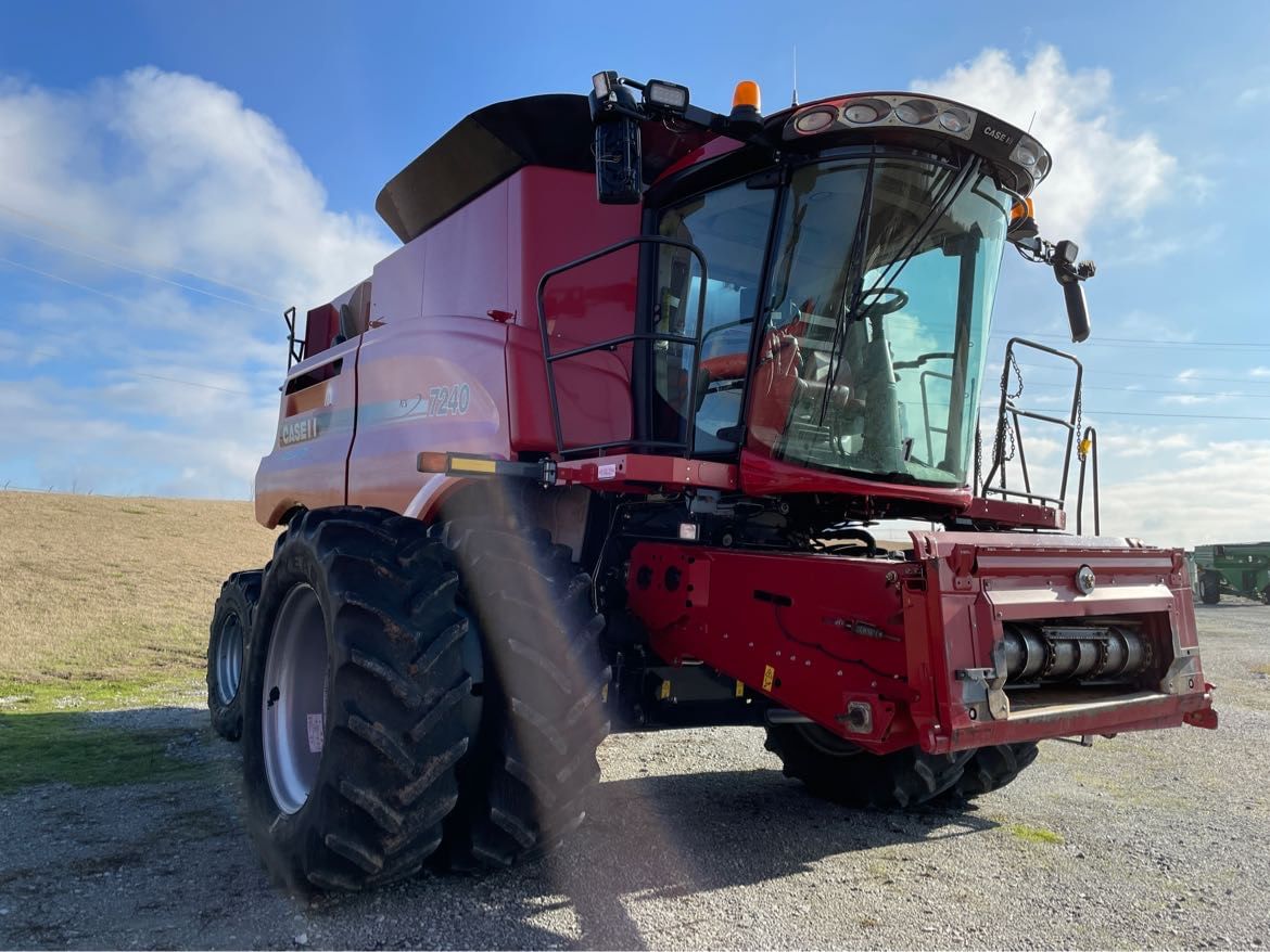 Main image Case IH 7240