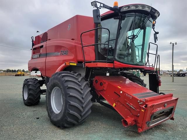 Image of Case IH 7240 equipment image 1