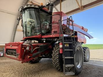 Main image Case IH 8240