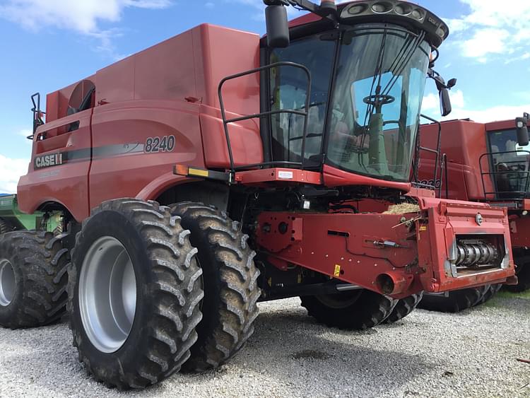 2015 Case IH 8240 Equipment Image0