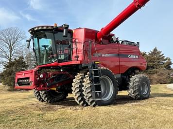 Main image Case IH 8240