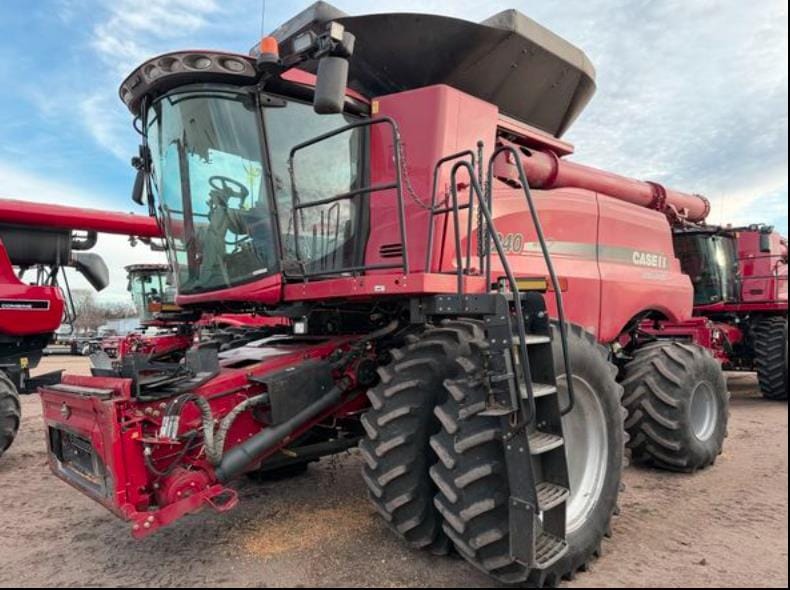 2015 Case IH 8240 Equipment Image0
