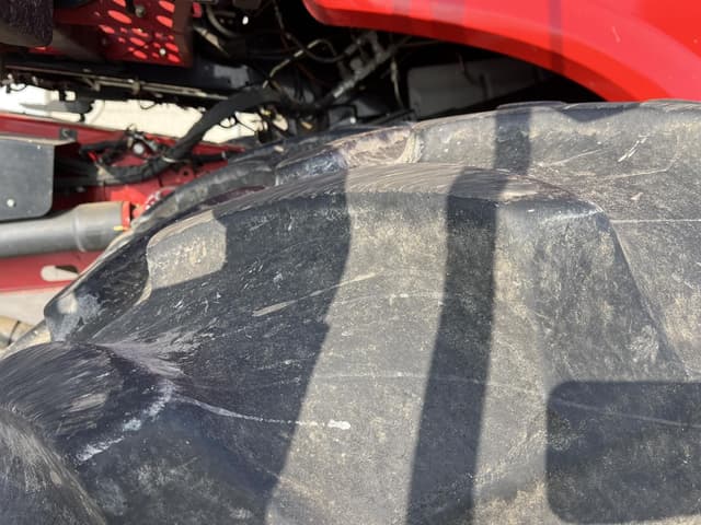 Image of Case IH 8240 equipment image 4