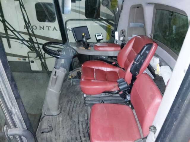 Image of Case IH 8240 equipment image 4