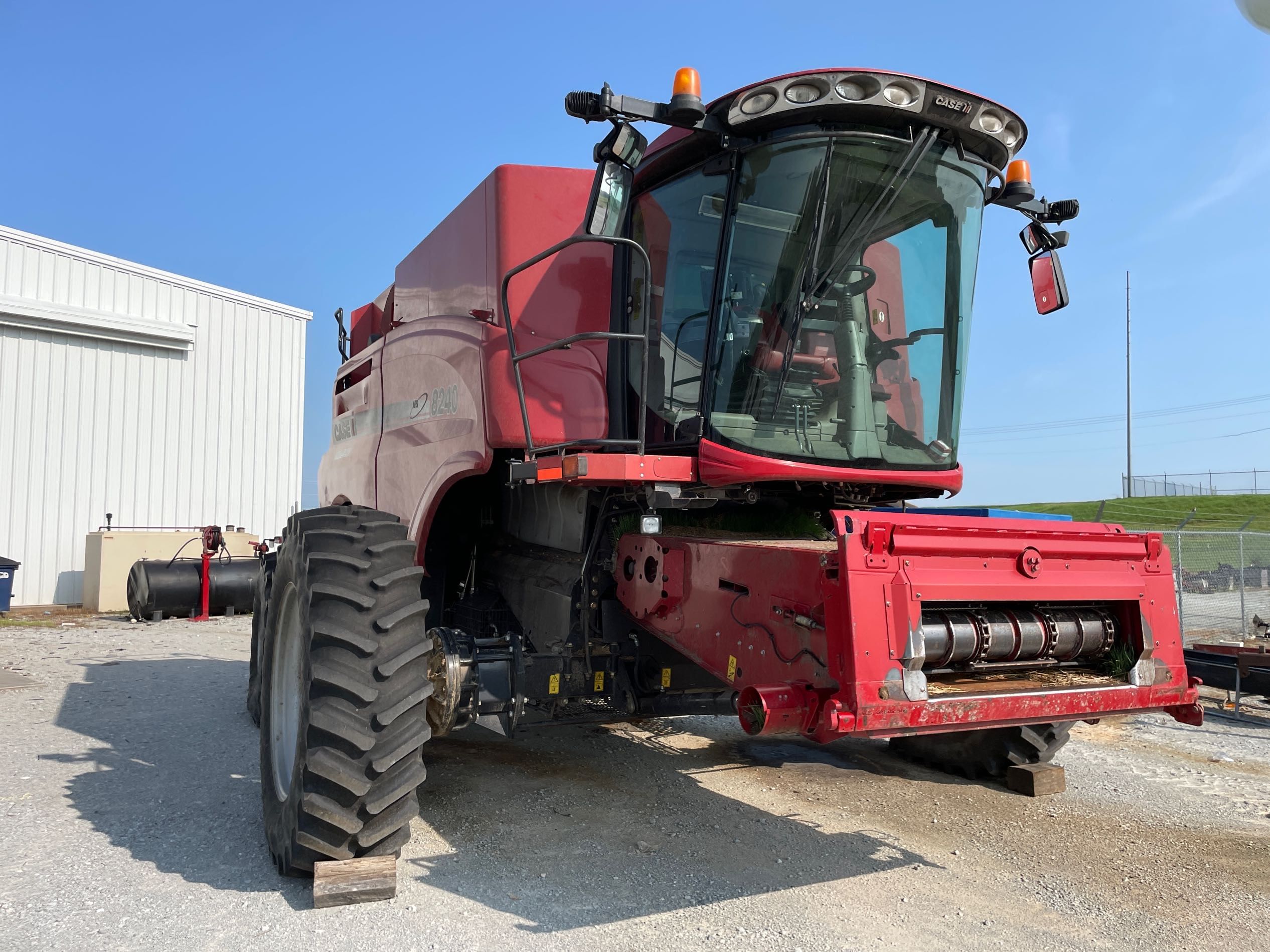 Main image Case IH 8240