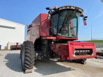 Main image Case IH 8240