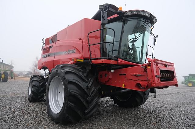 Image of Case IH 9240 equipment image 3