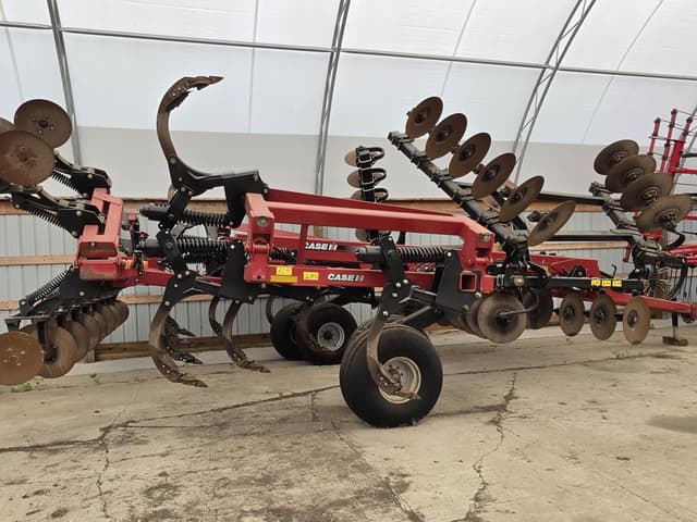 Image of Case IH Ecolo-Tiger 875 equipment image 3