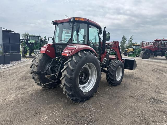 Image of Case IH Farmall 115C equipment image 4