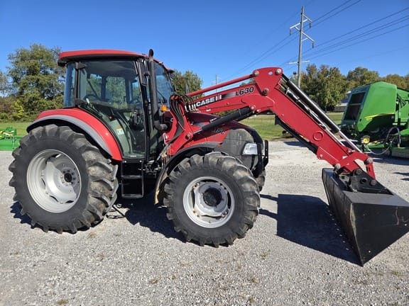 Main image Case IH Farmall 115C