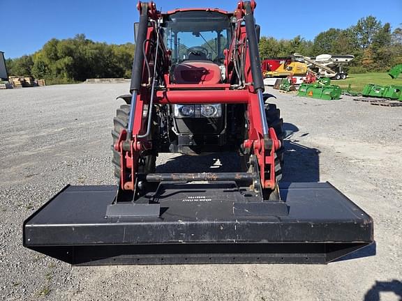 Image of Case IH Farmall 115C equipment image 1