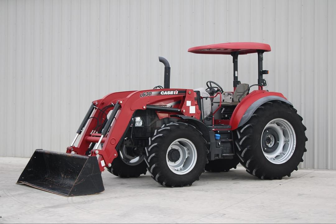 Image of Case IH Farmall 120C Primary image