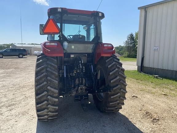Image of Case IH Farmall 130A equipment image 3