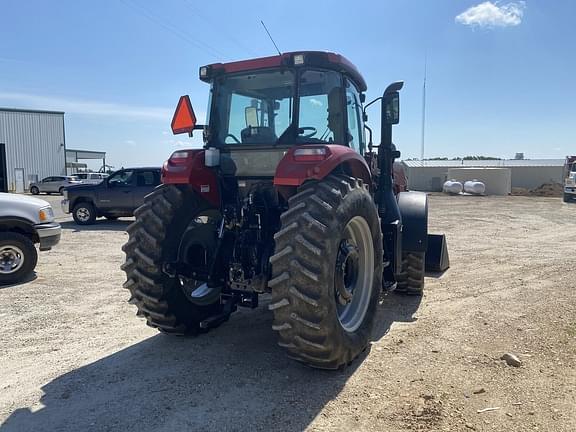 Image of Case IH Farmall 130A equipment image 4