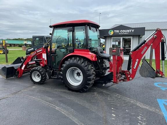 Image of Case IH Farmall 35C equipment image 3