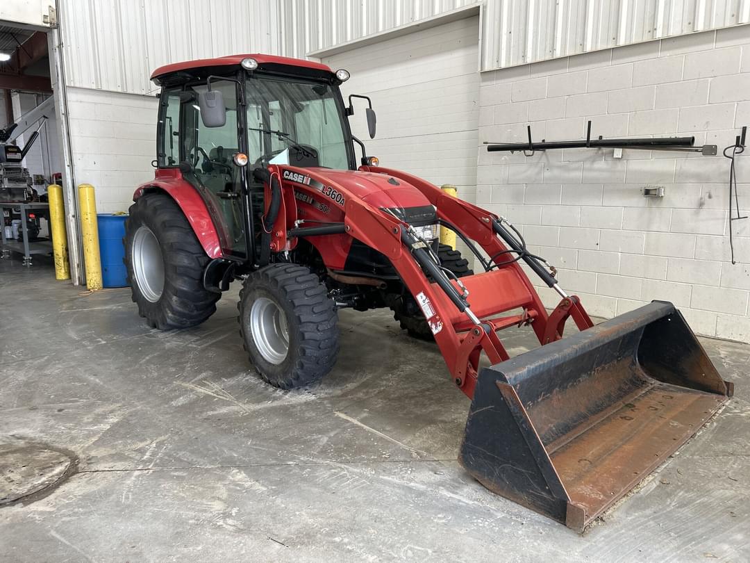 Image of Case IH Farmall 50C Primary image