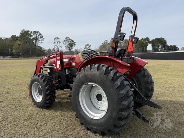 Image of Case IH Farmall 70A equipment image 2