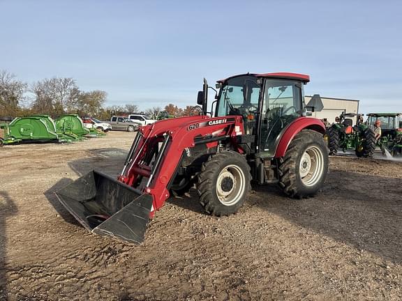 Image of Case IH Farmall 75C equipment image 2