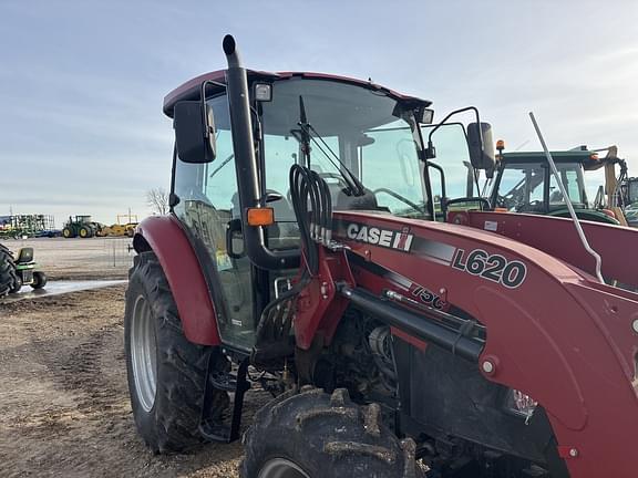 Image of Case IH Farmall 75C equipment image 4