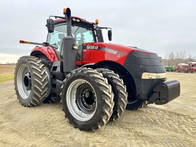 Image of Case IH Magnum 250 equipment image 1