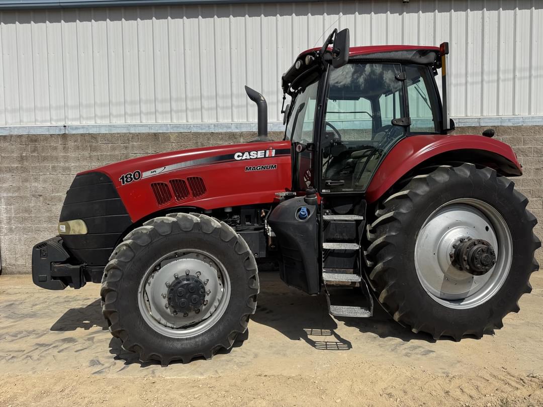 Image of Case IH Magnum 180 Primary image