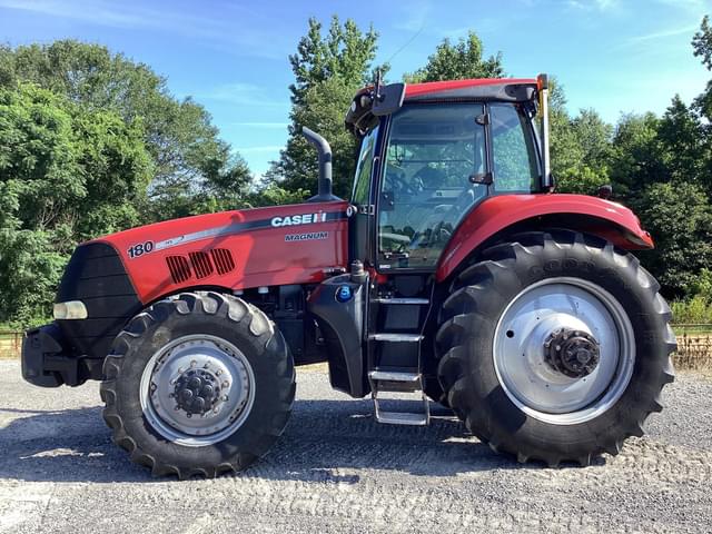 Image of Case IH Magnum 180 equipment image 1