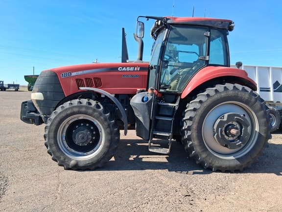 Image of Case IH Magnum 180 equipment image 1