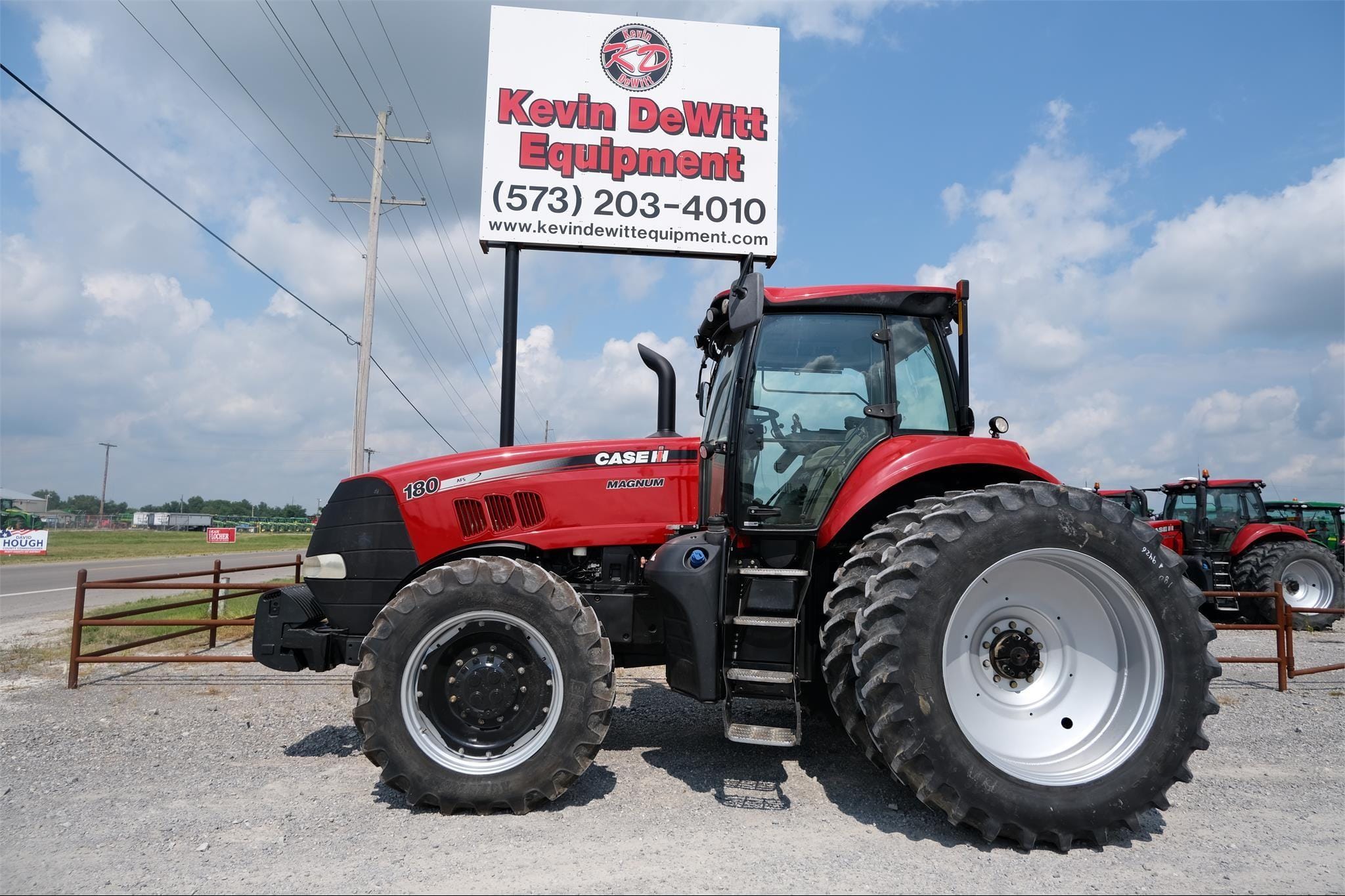2015 Case IH Magnum 180 Equipment Image0