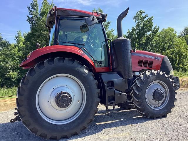 Image of Case IH Magnum 180 equipment image 4