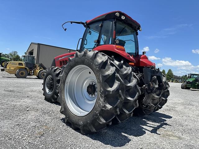 Image of Case IH Magnum 200 equipment image 4