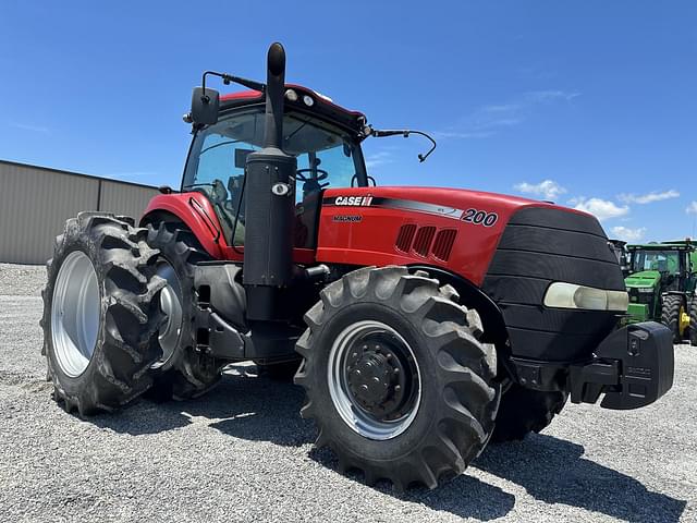 Image of Case IH Magnum 200 equipment image 1