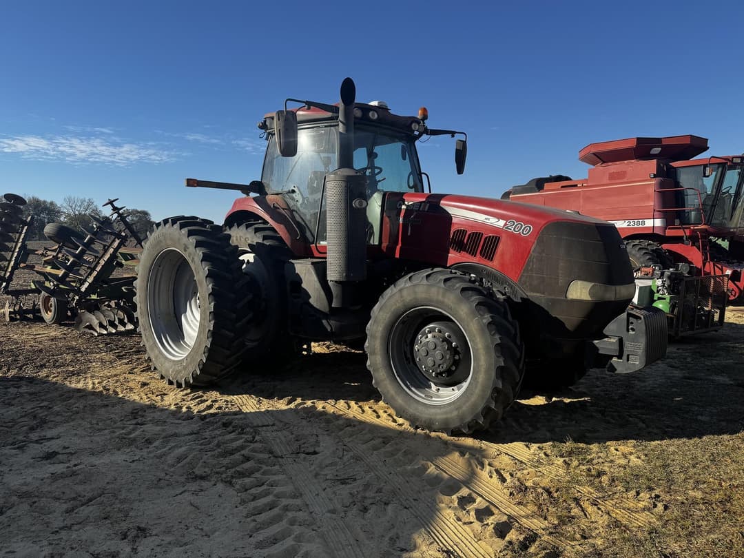 Image of Case IH Magnum 200 Primary image