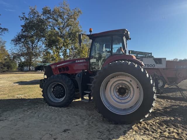 Image of Case IH Magnum 200 equipment image 3