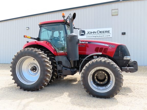 2015 Case IH Magnum 240 Equipment Image0