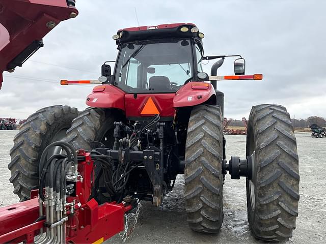 Image of Case IH Magnum 250 equipment image 3