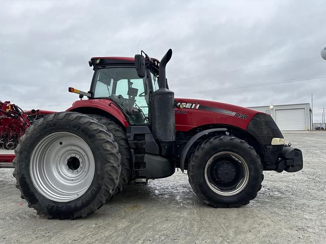 Image of Case IH Magnum 250 equipment image 1