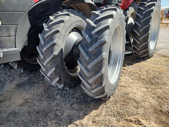 Image of Case IH Magnum 280 equipment image 2