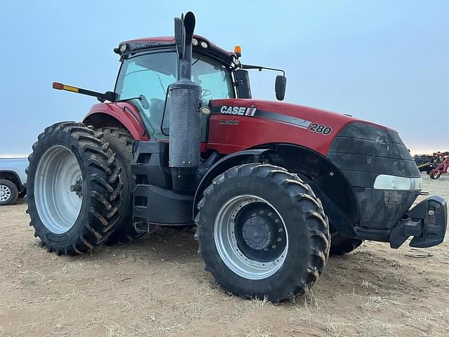 Image of Case IH Magnum 280 equipment image 1