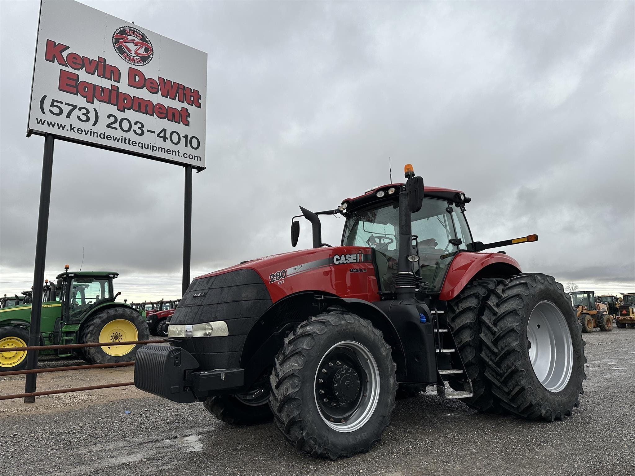 2015 Case IH Magnum 280 Equipment Image0