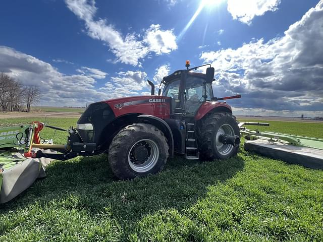 Image of Case IH Magnum 280 equipment image 4