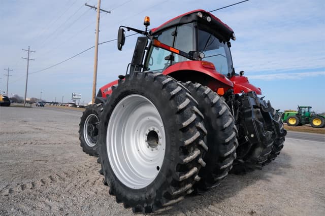 Image of Case IH Magnum 280 equipment image 4